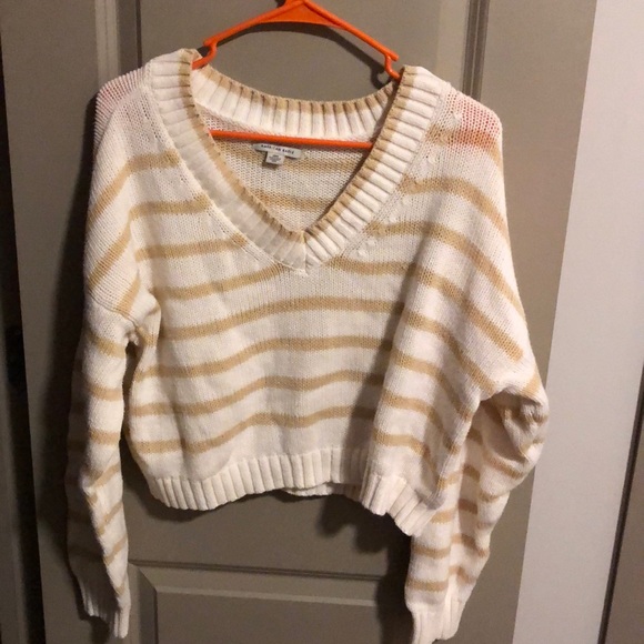 American Eagle Cropped Sweater - Picture 1 of 3